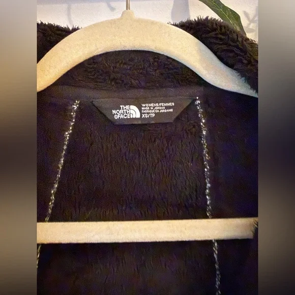 North Face Women's Apex Chromium Thermal jacket - Picture 5 of 9